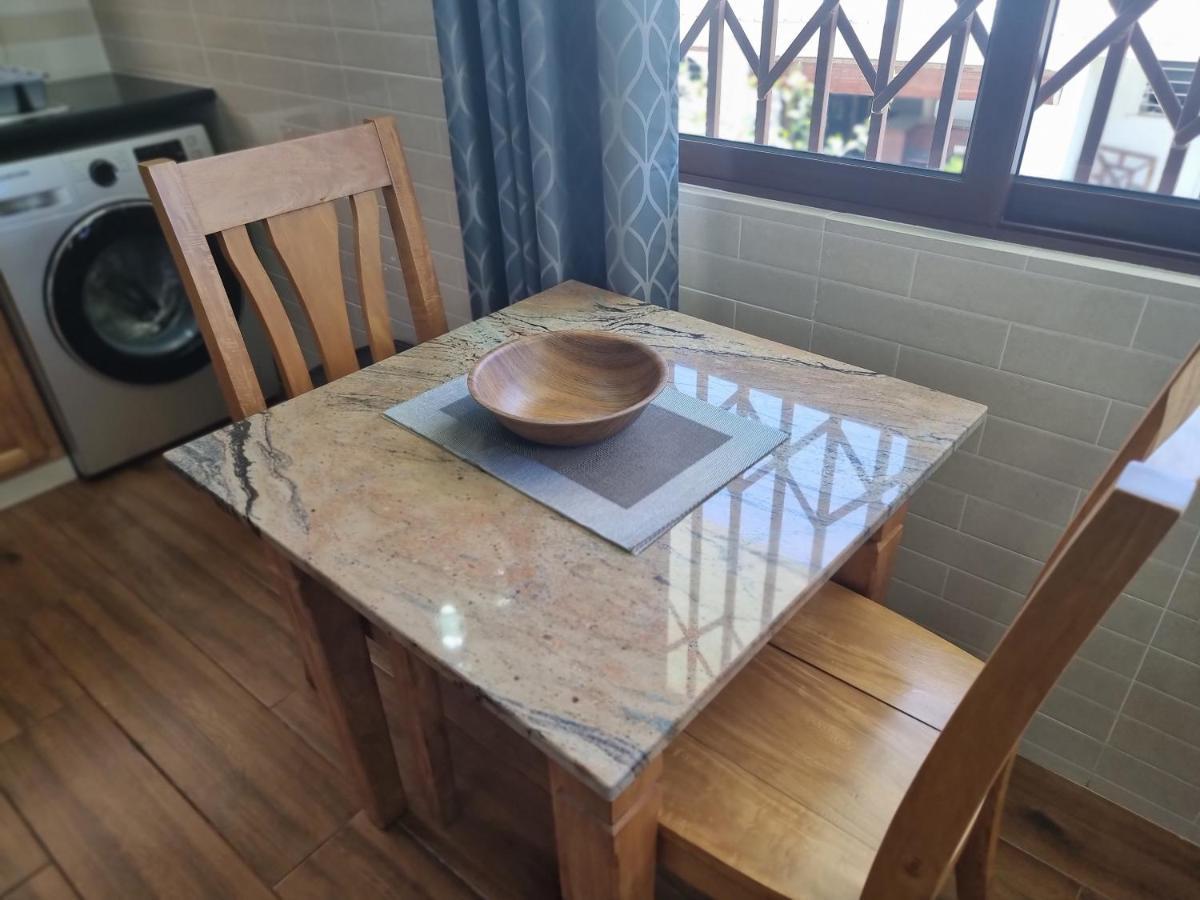 Drake Seaside Studio Apartments بيل أومبغْ المظهر الخارجي الصورة