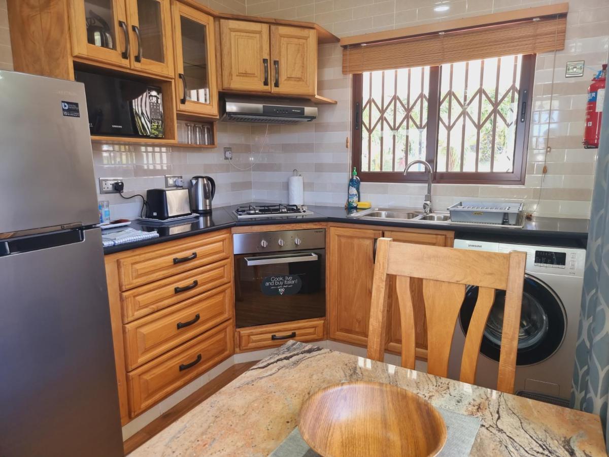 Drake Seaside Studio Apartments بيل أومبغْ المظهر الخارجي الصورة