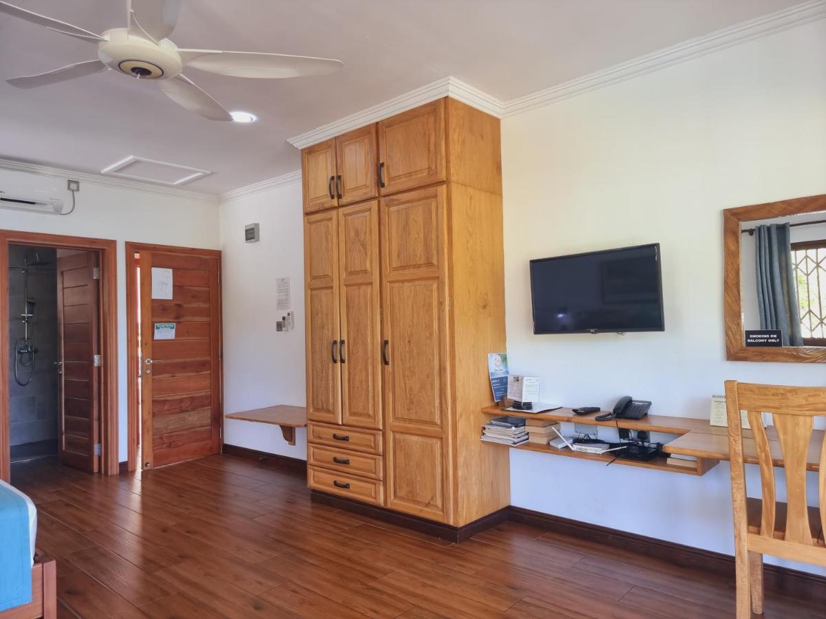 Drake Seaside Studio Apartments بيل أومبغْ المظهر الخارجي الصورة