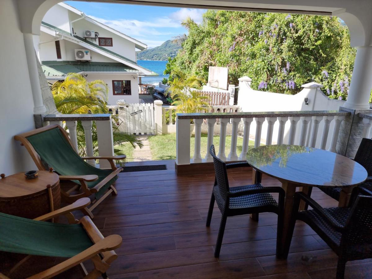 Drake Seaside Studio Apartments بيل أومبغْ الغرفة الصورة